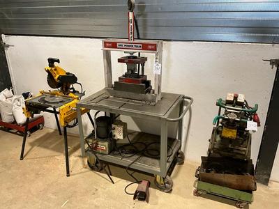 Overview picture of SPX press machine